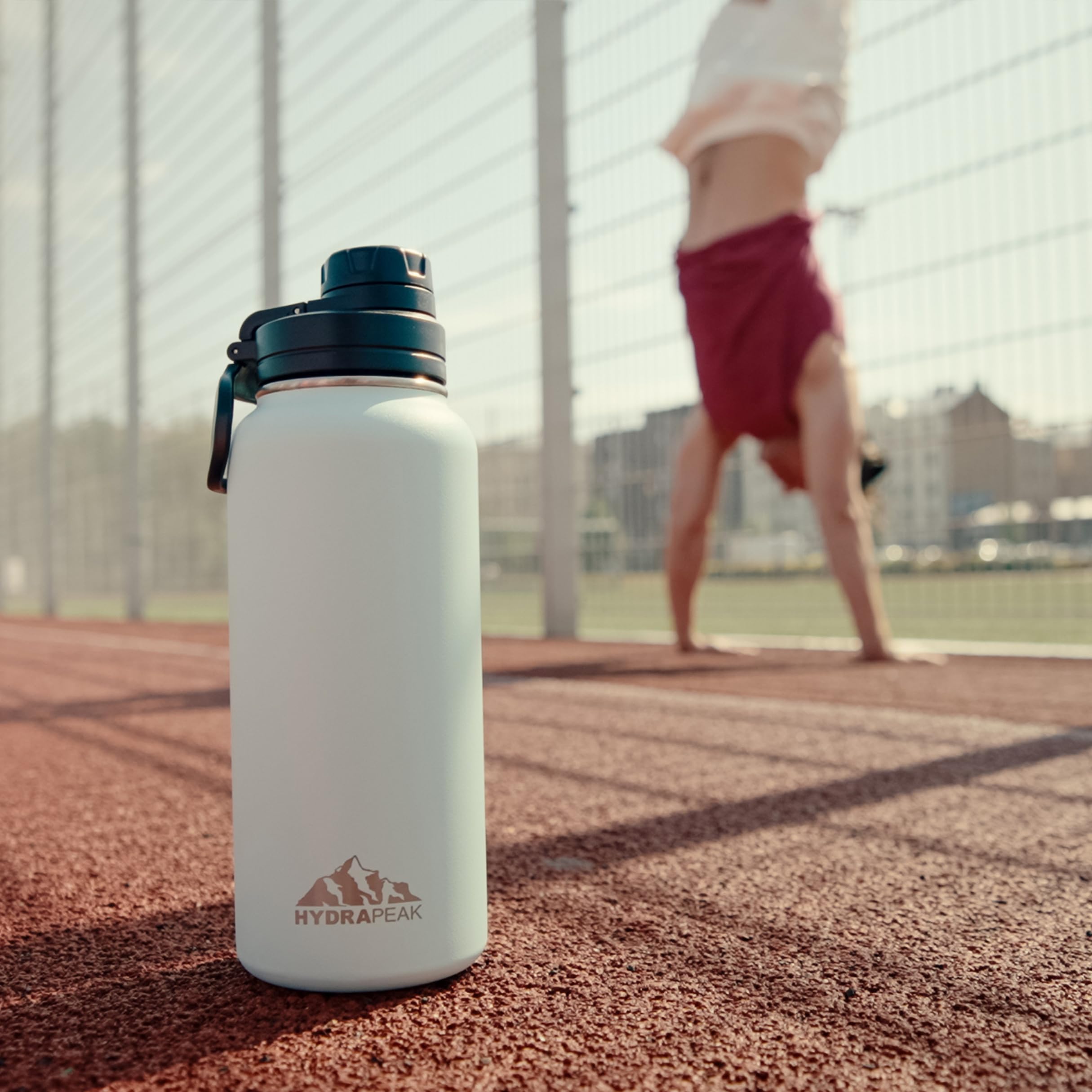 Hydrapeak Insulated Water Bottle with Chug Lid - 24H Cold, 12H Hot, Leak-Proof Stainless Steel