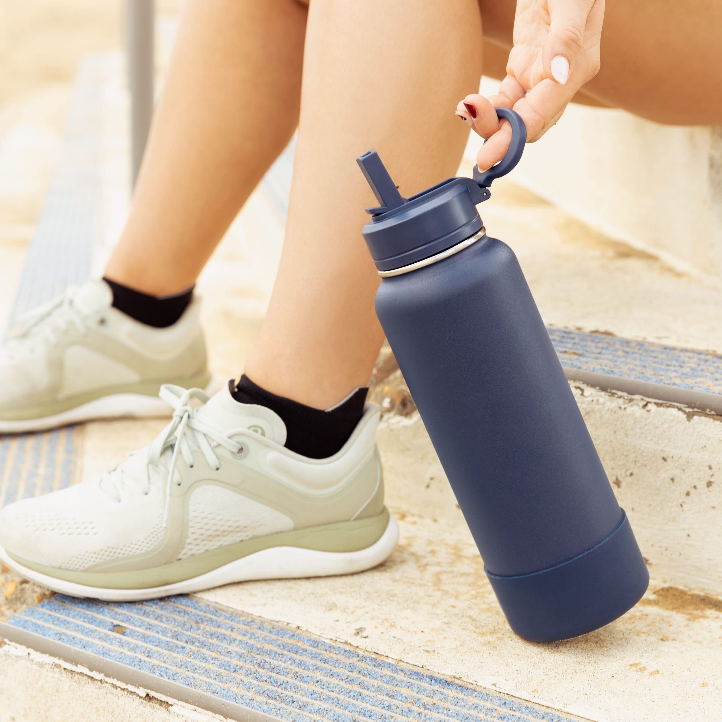Hydrapeak 40oz Sport Insulated Water Bottle - Chug Lid, Belize Blue